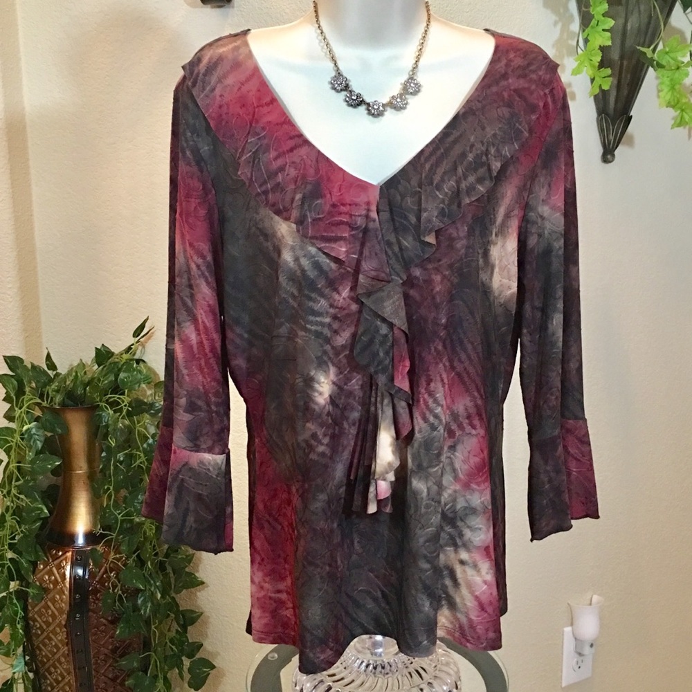 Multicolored Top - Picture 2 of 7